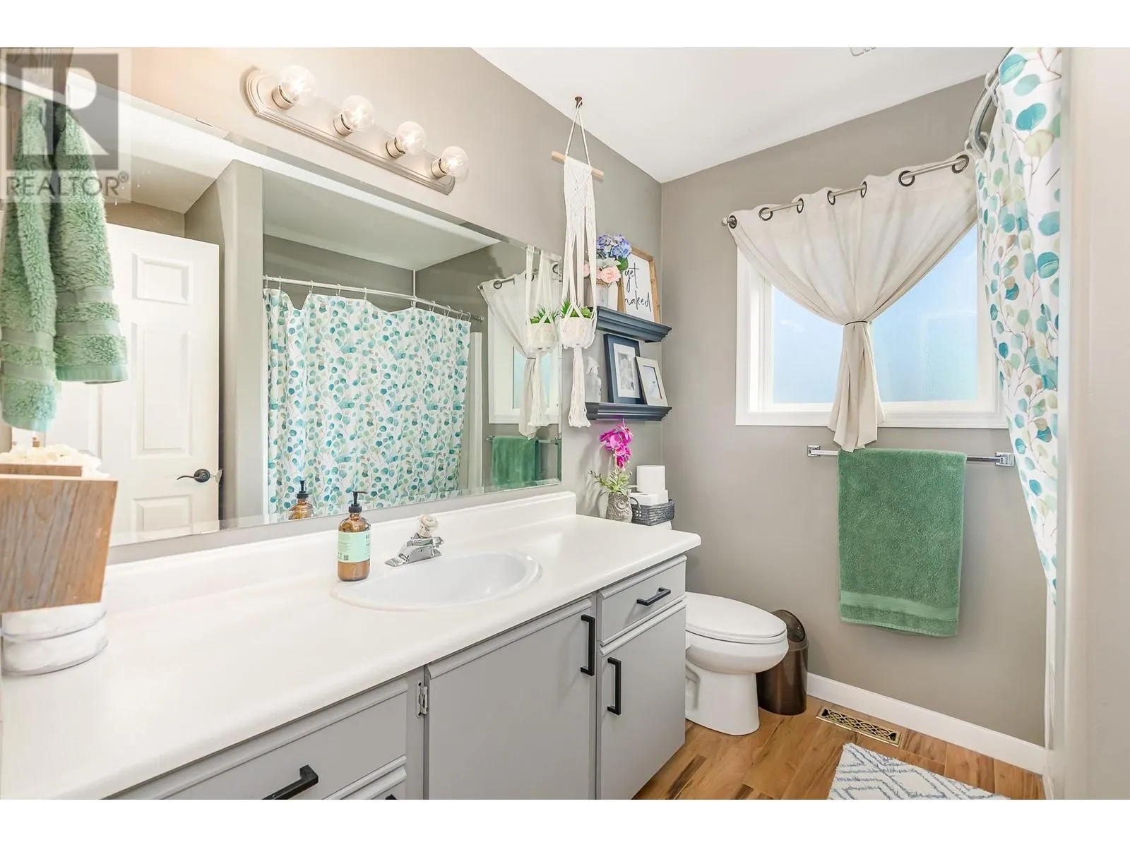 600 10 Street SW Unit# 15
