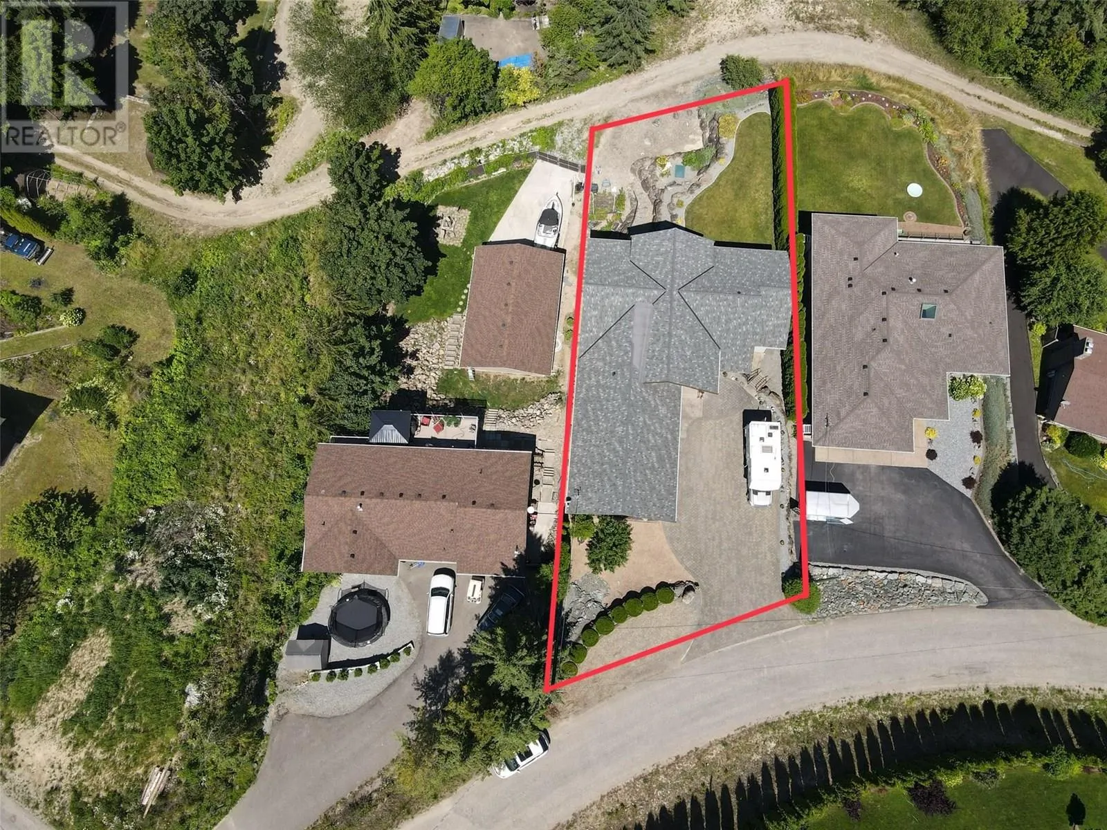2573 Islandview Road