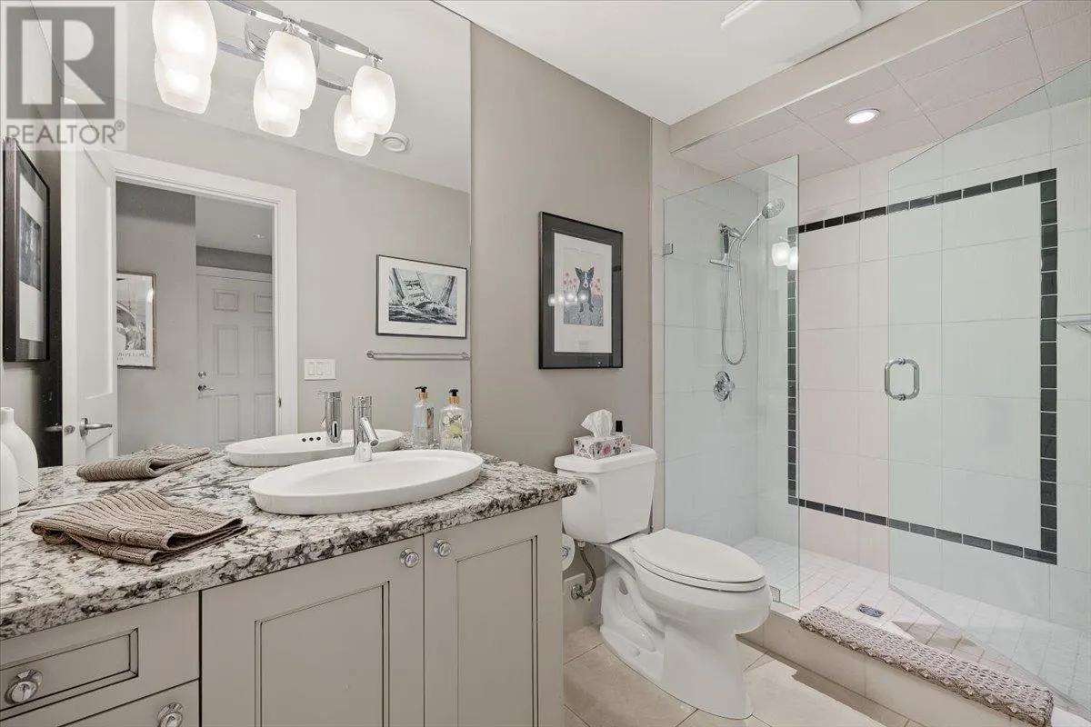 2410 Abbott Street Unit# 4