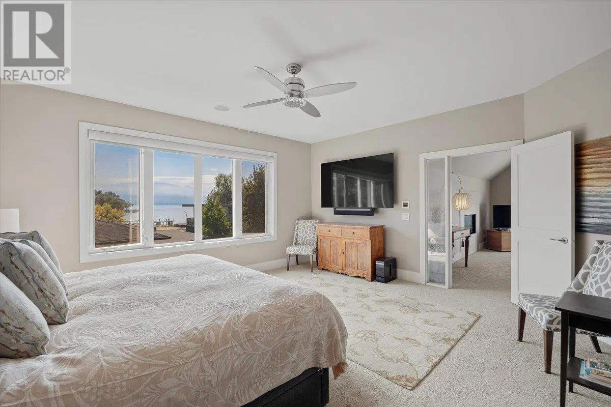 2410 Abbott Street Unit# 4