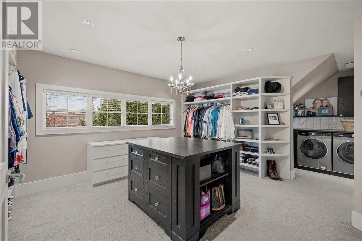 2410 Abbott Street Unit# 4