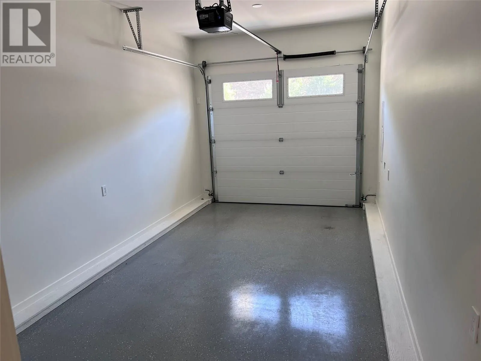 288 BENTGRASS Avenue