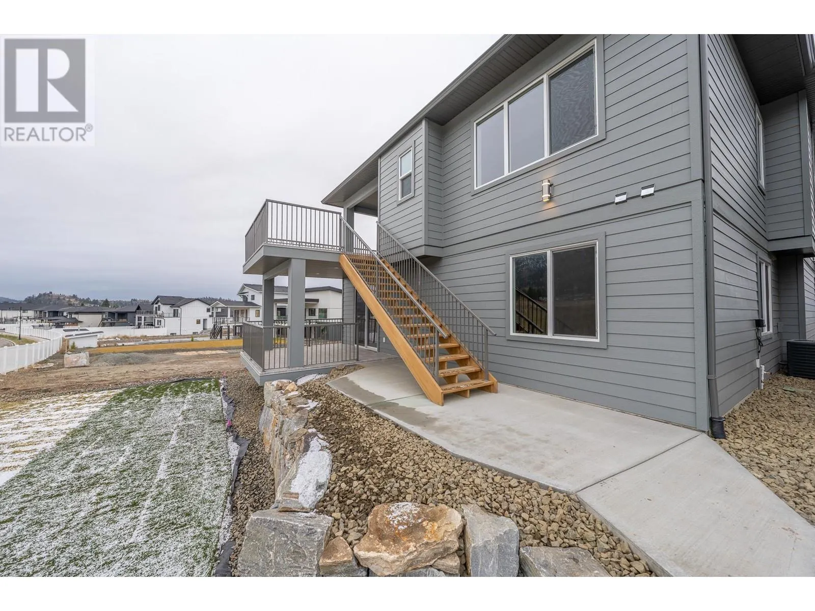 2542 Pinnacle Ridge Drive