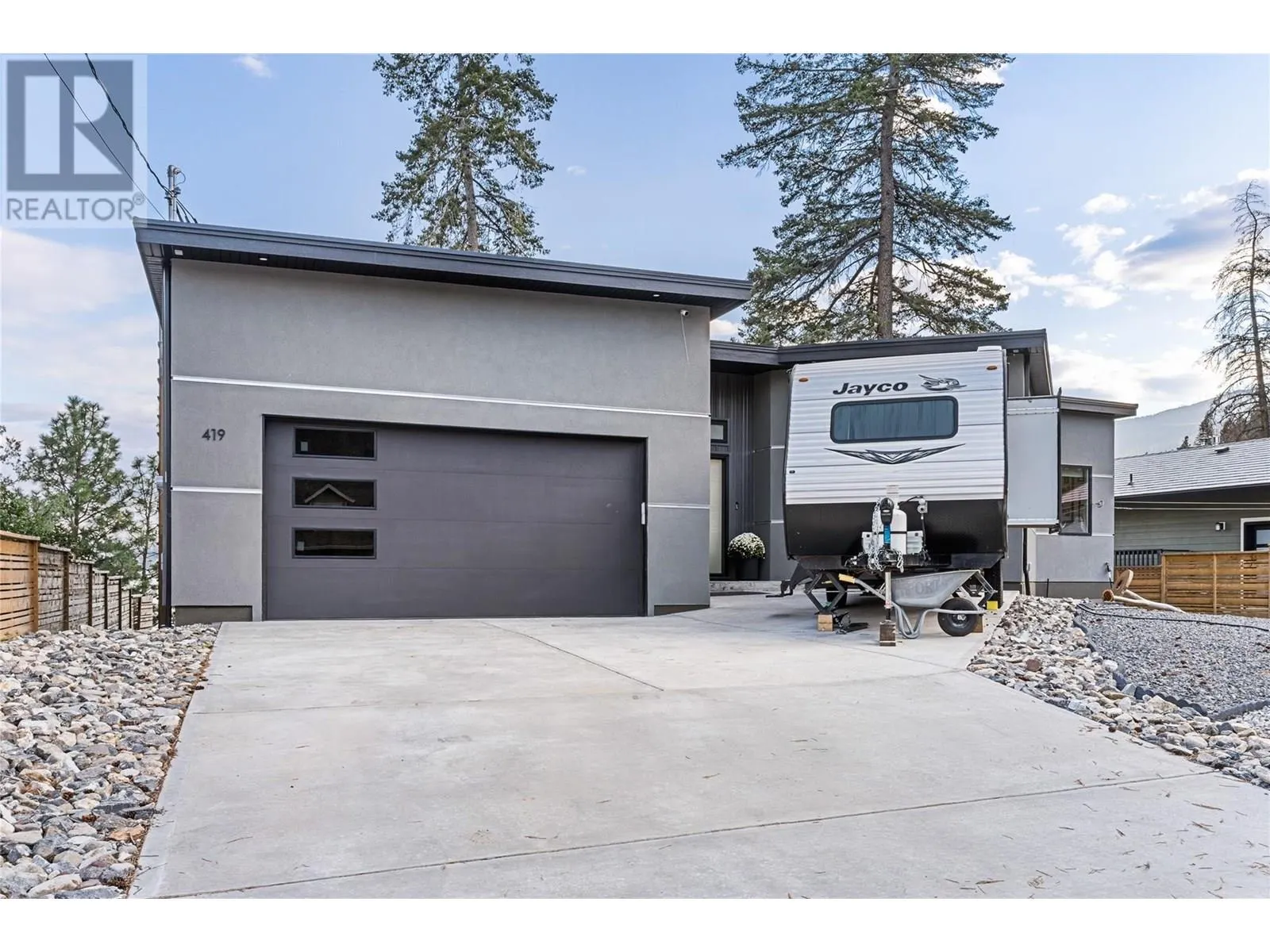 419 Shorts Road