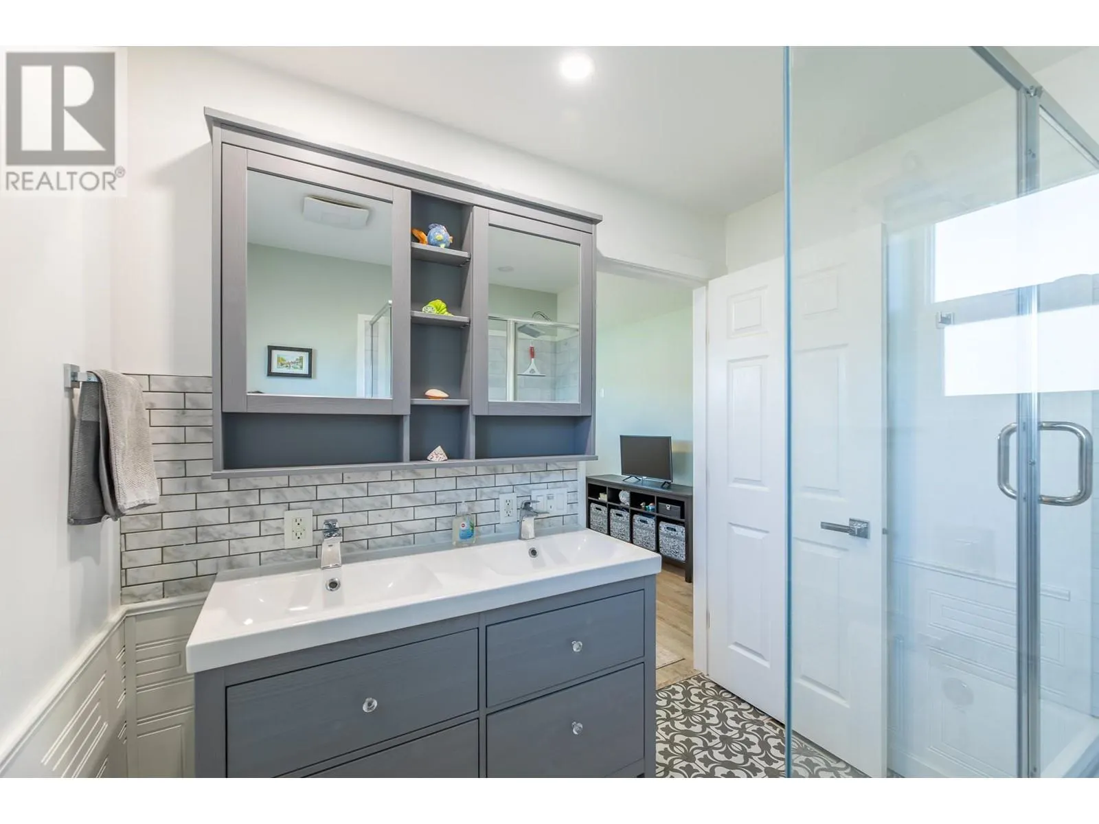 10105 Prairie Valley Road