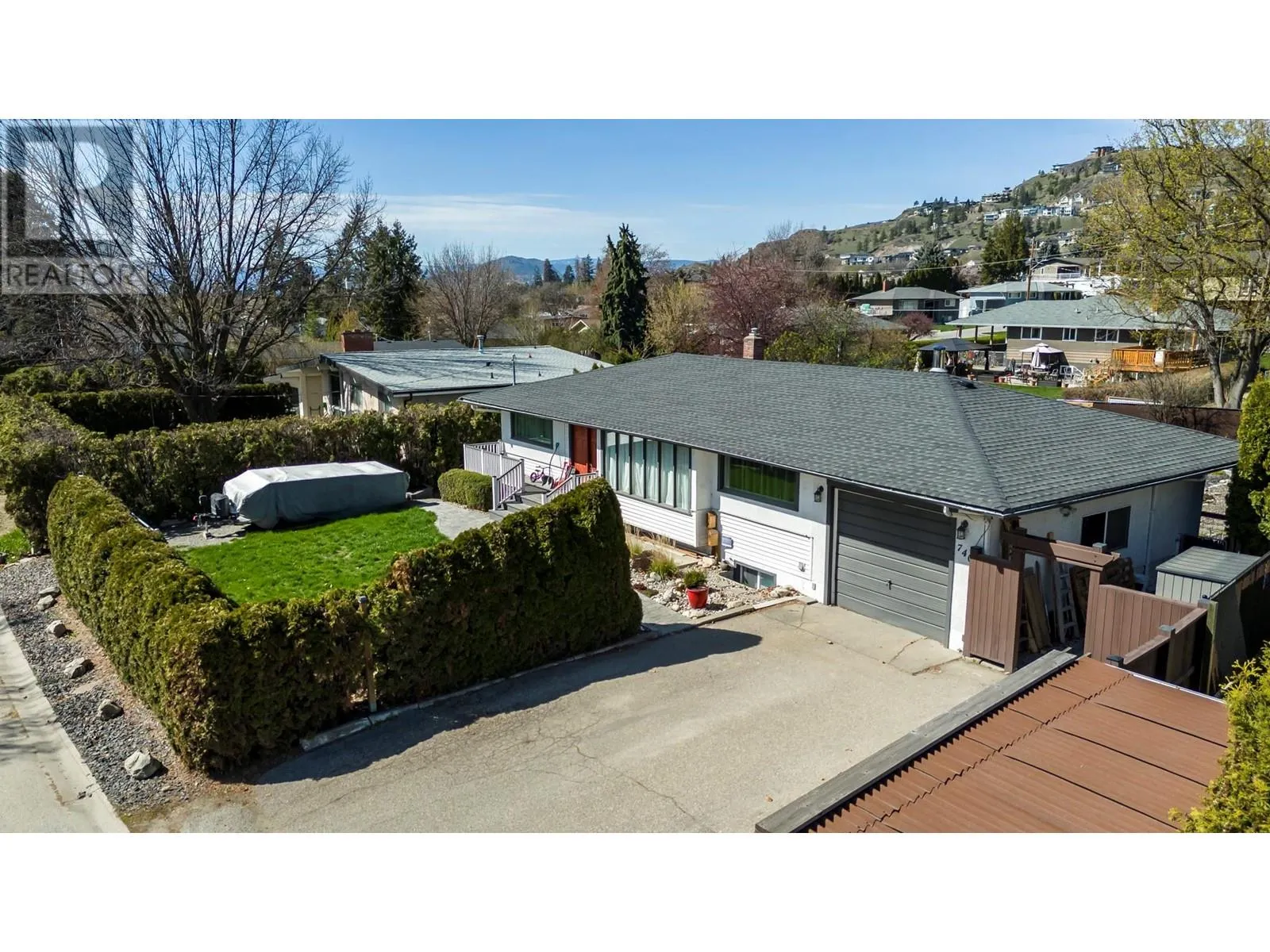 740 Glenmore Drive