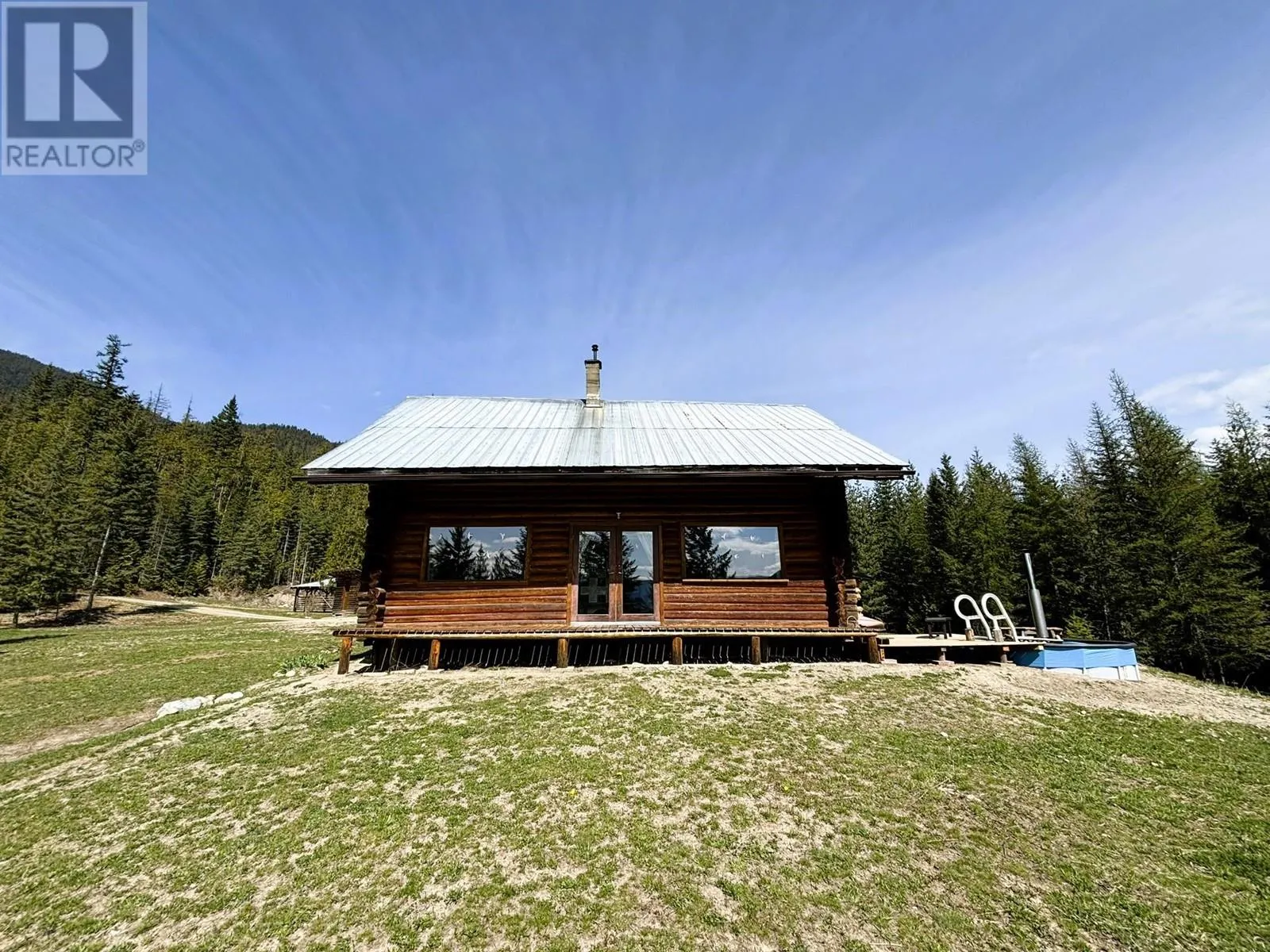 1425 Bobbie Burns Road