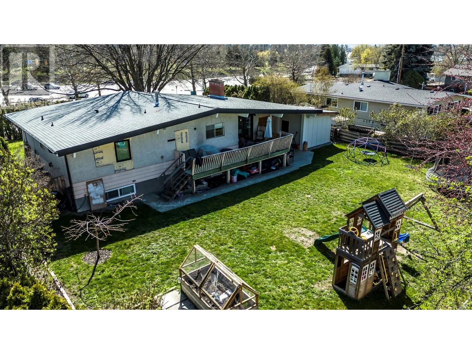 750 Glenmore Drive