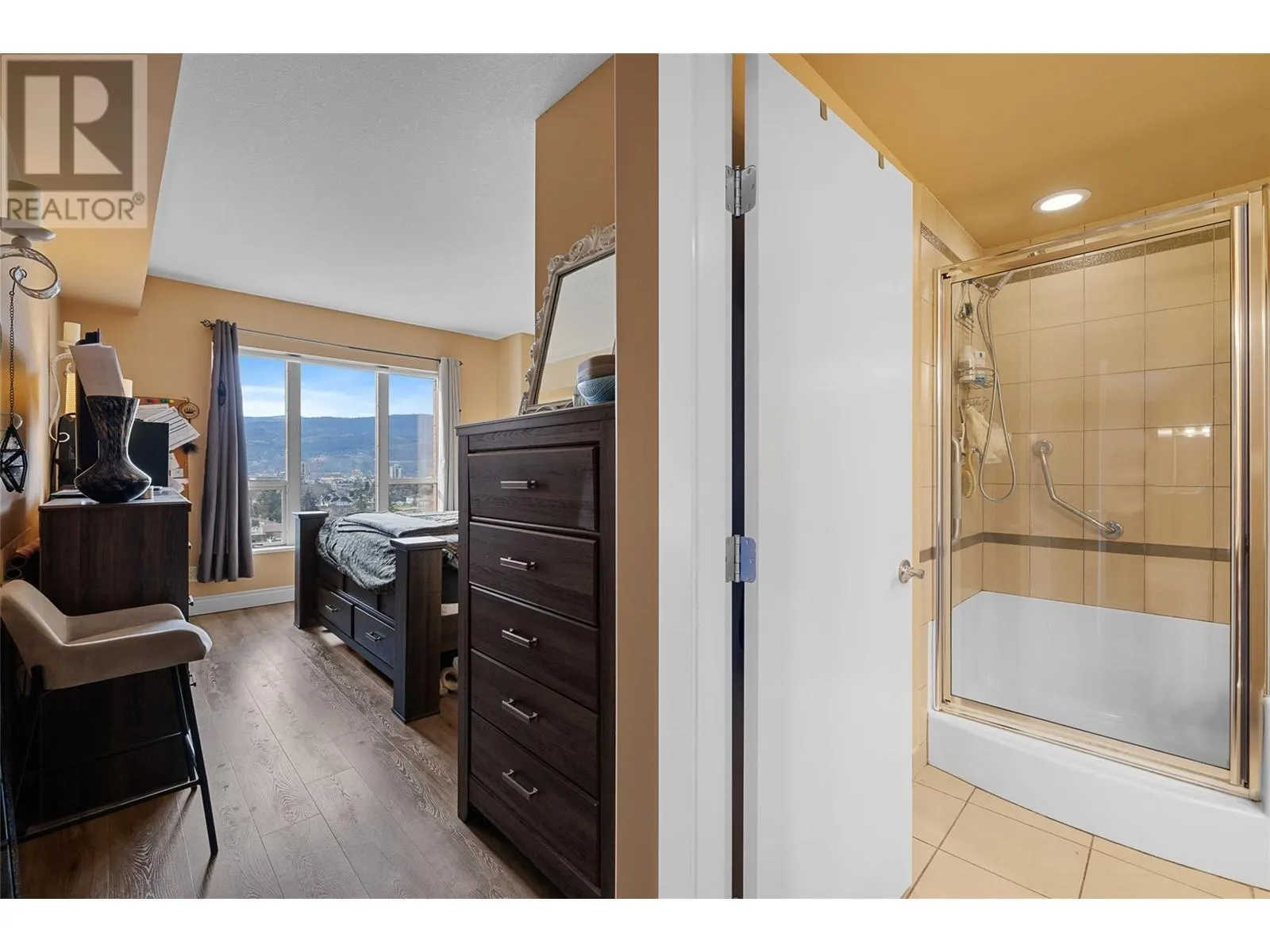 1160 Bernard Avenue Unit# 903