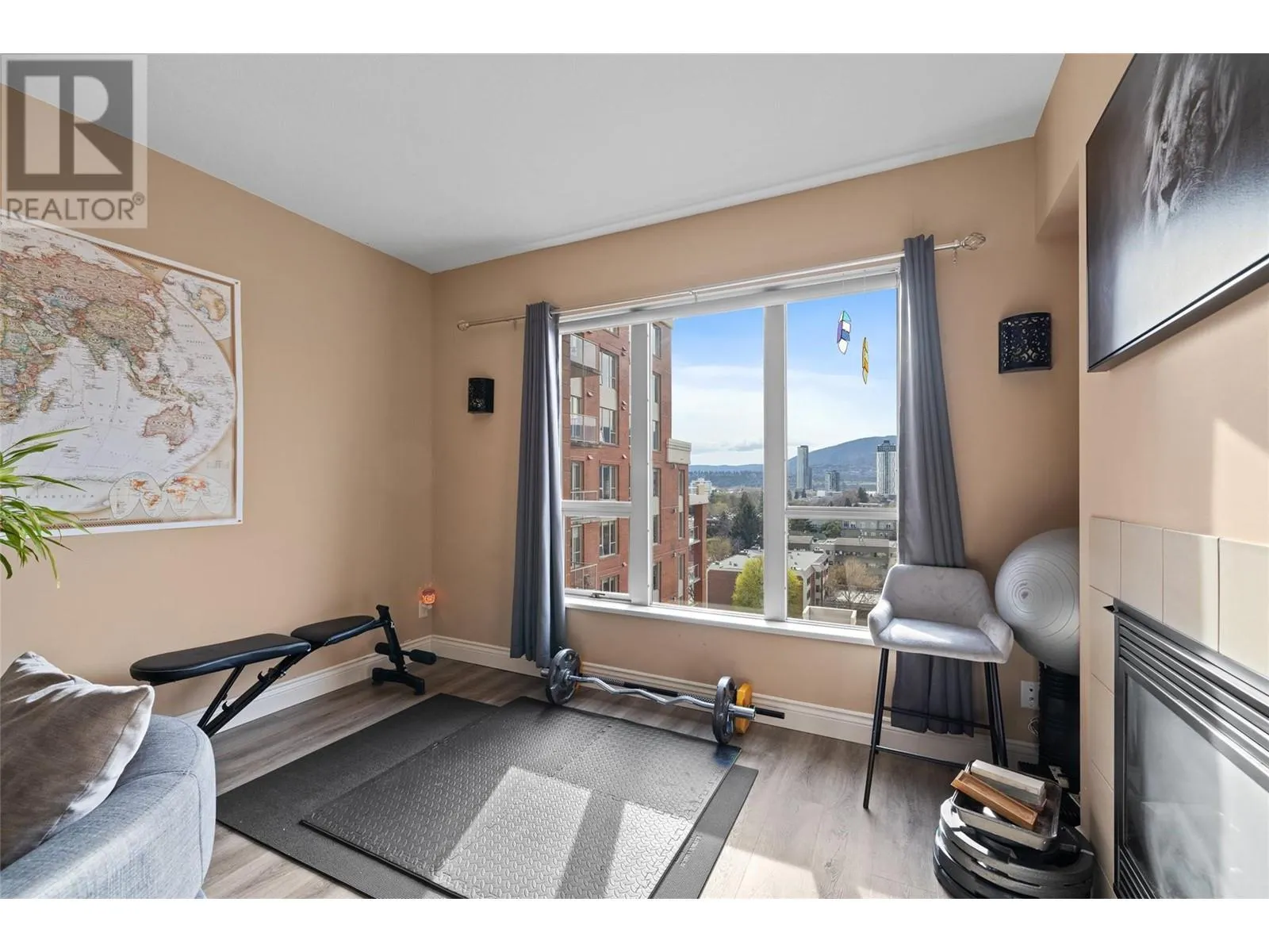 1160 Bernard Avenue Unit# 903