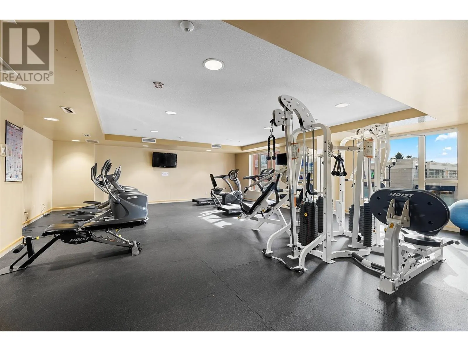 1160 Bernard Avenue Unit# 903