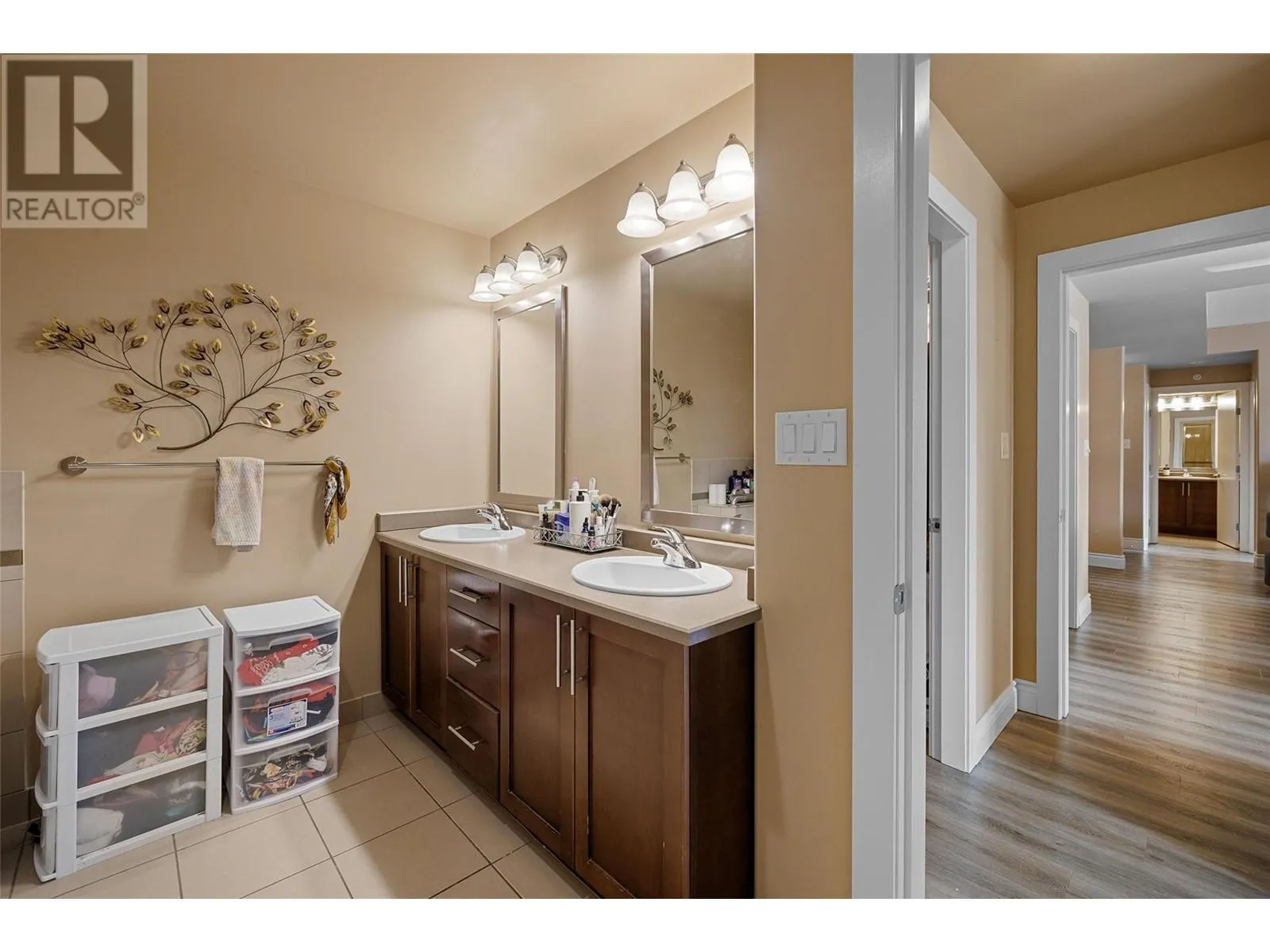 1160 Bernard Avenue Unit# 903
