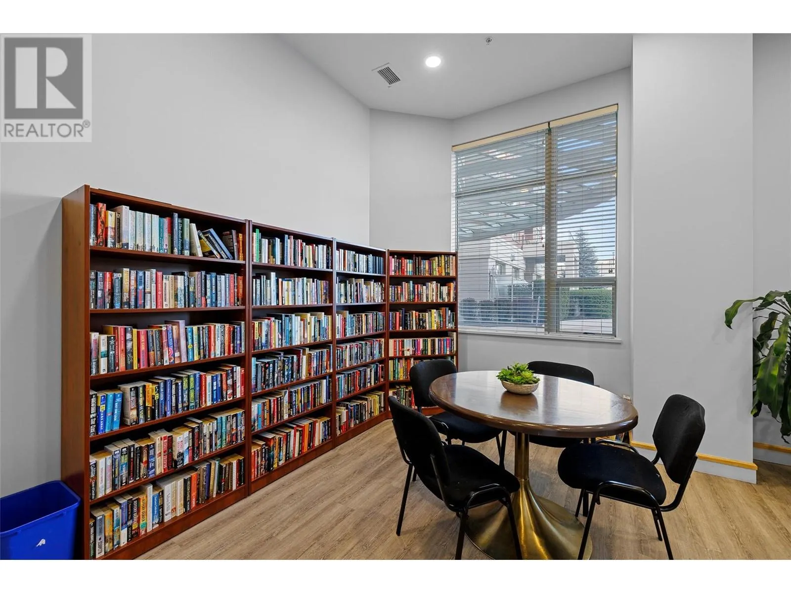 1160 Bernard Avenue Unit# 903