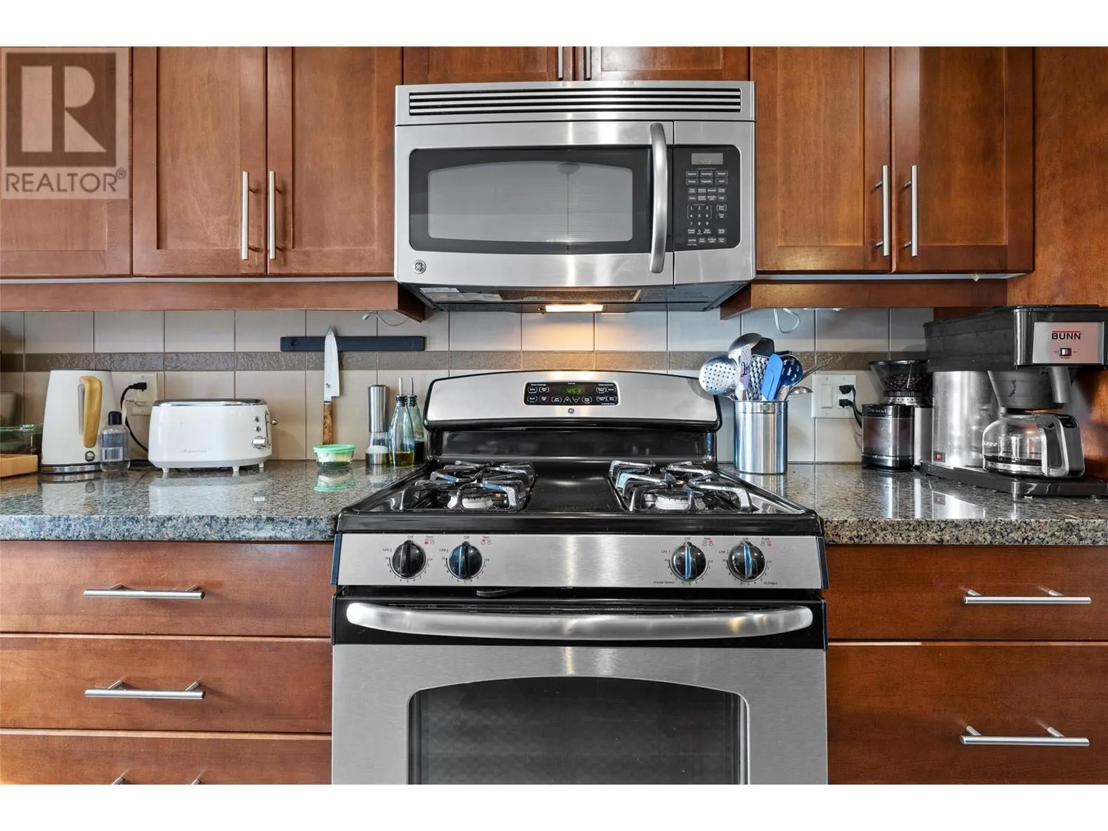 1160 Bernard Avenue Unit# 903