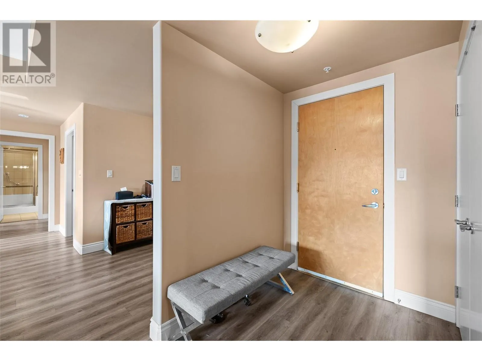 1160 Bernard Avenue Unit# 903