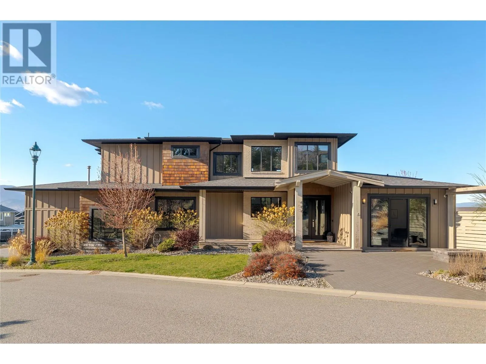 460 Rockview Lane
