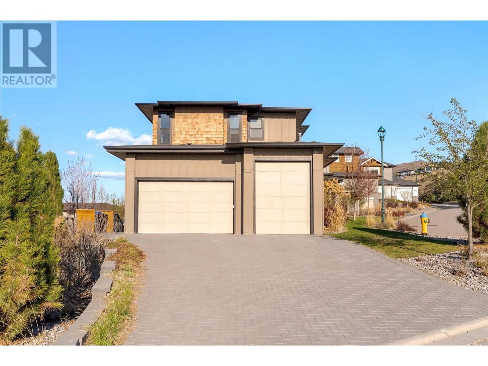 460 Rockview Lane