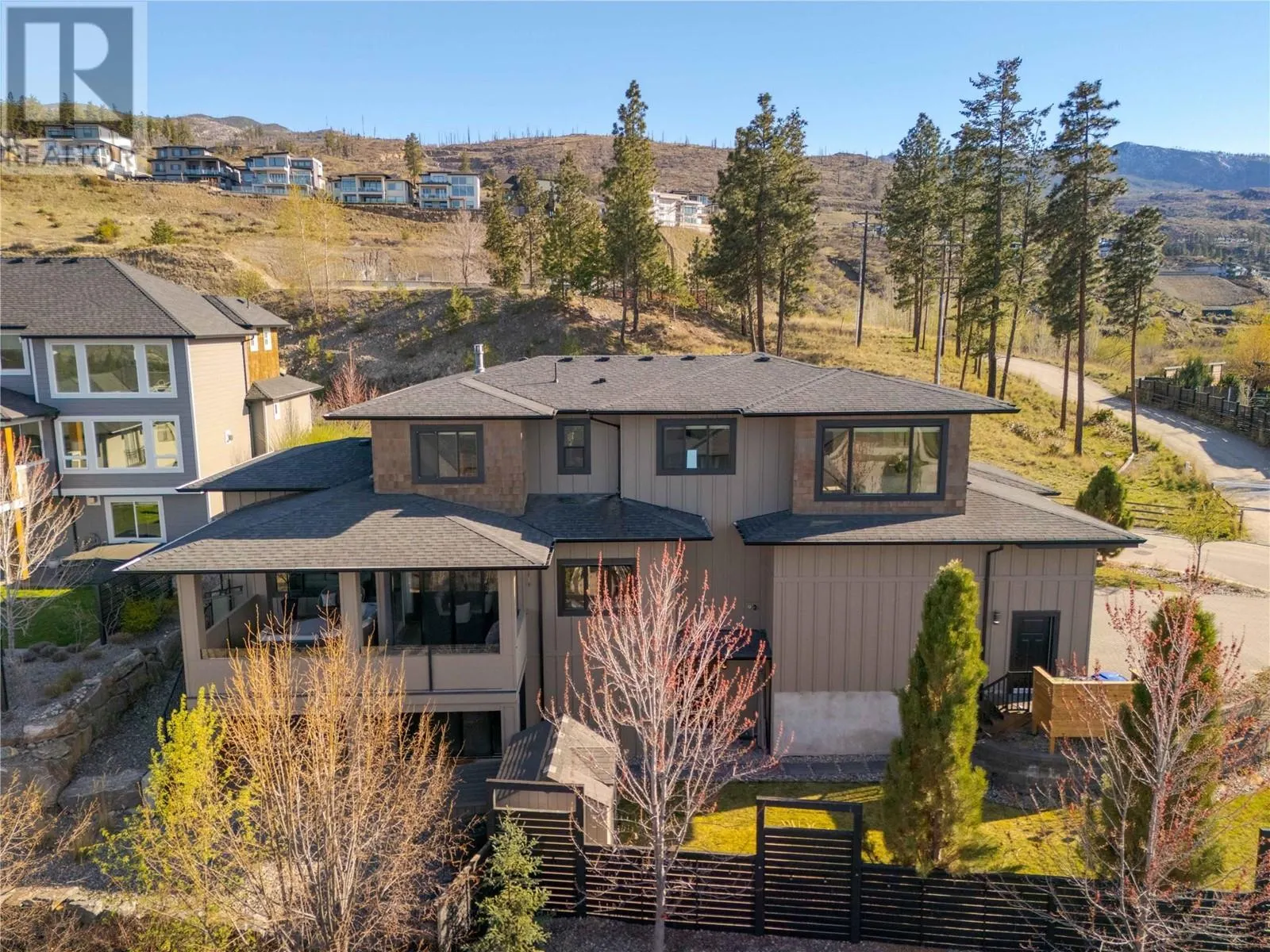460 Rockview Lane