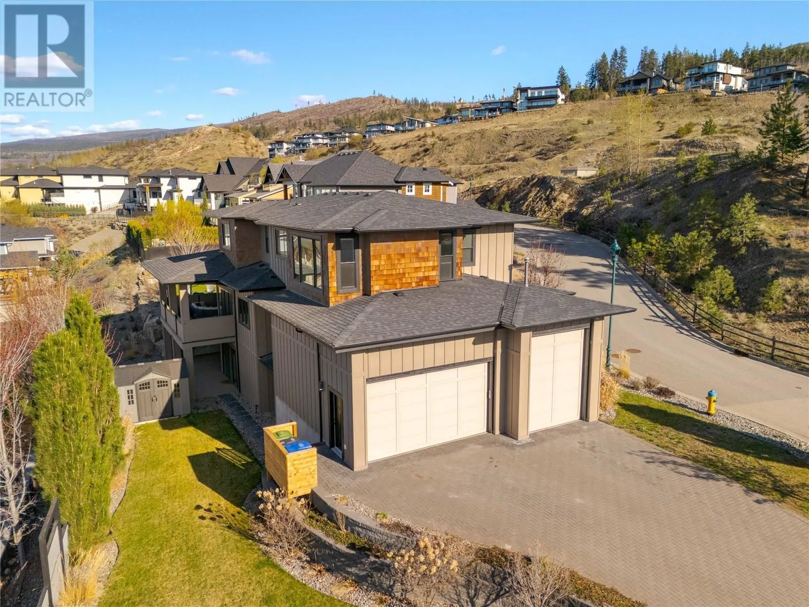460 Rockview Lane