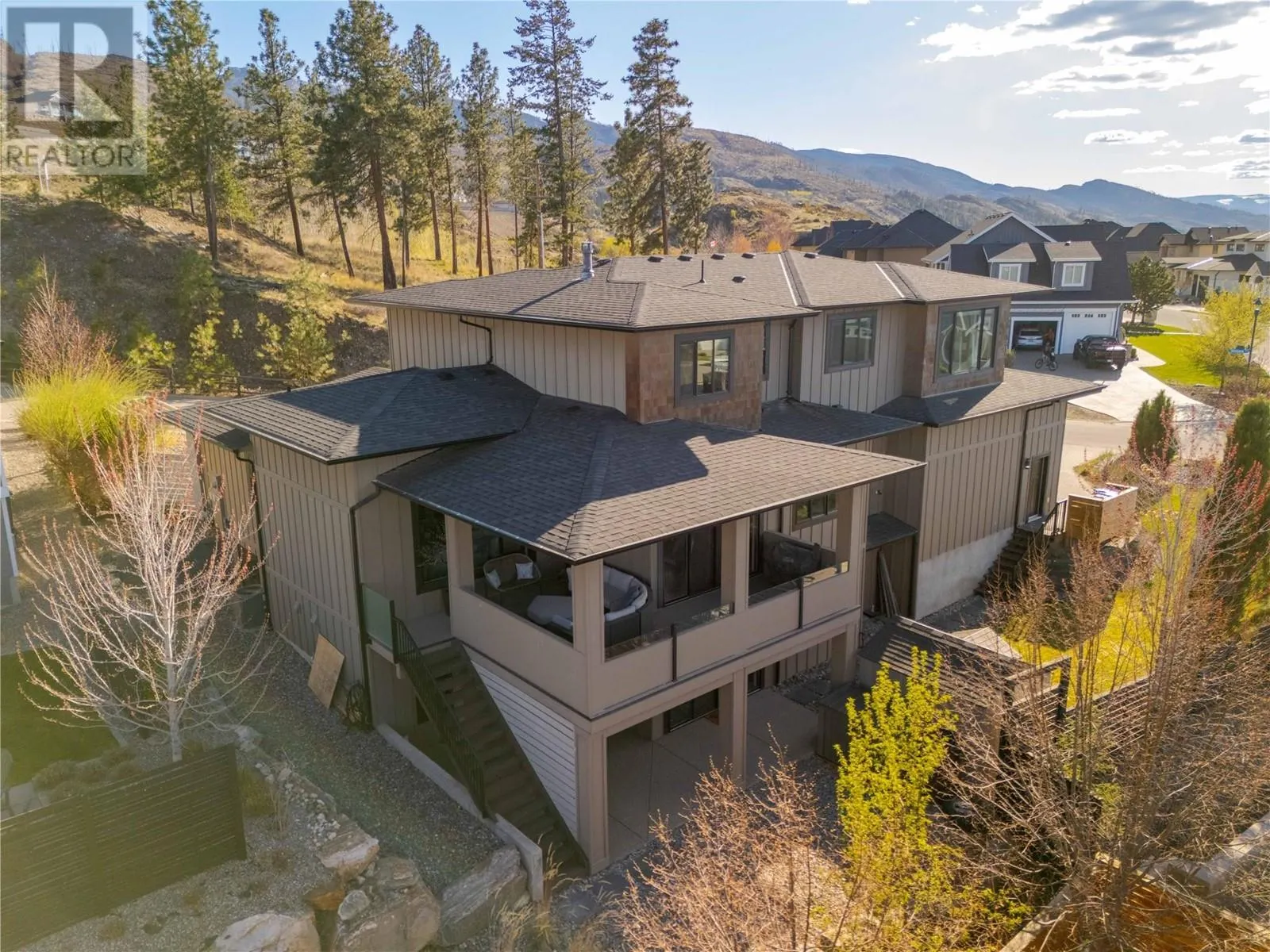 460 Rockview Lane