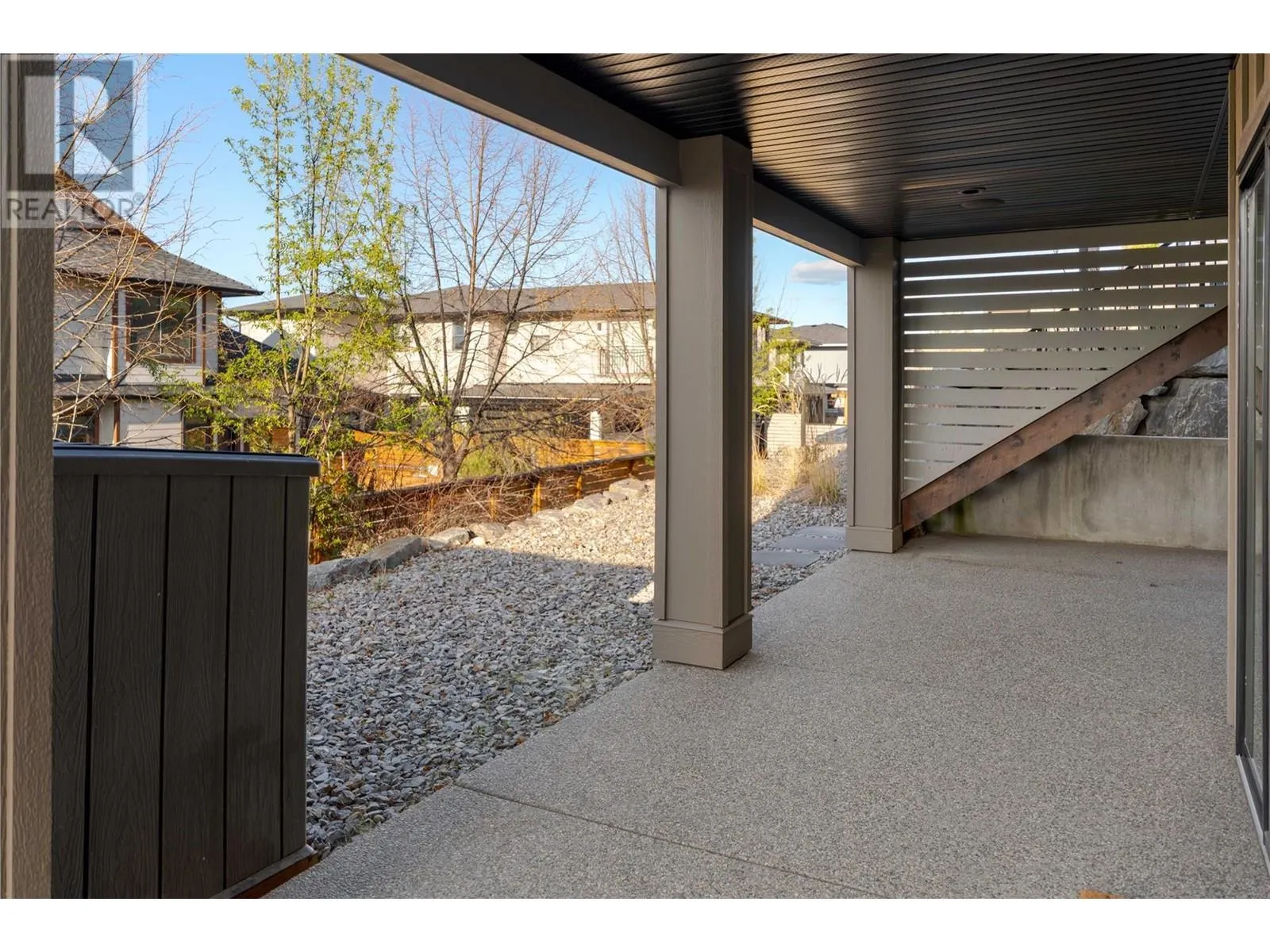 460 Rockview Lane