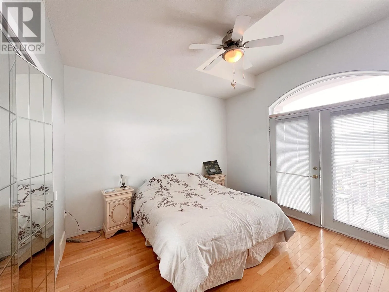3765 Lornell Crescent