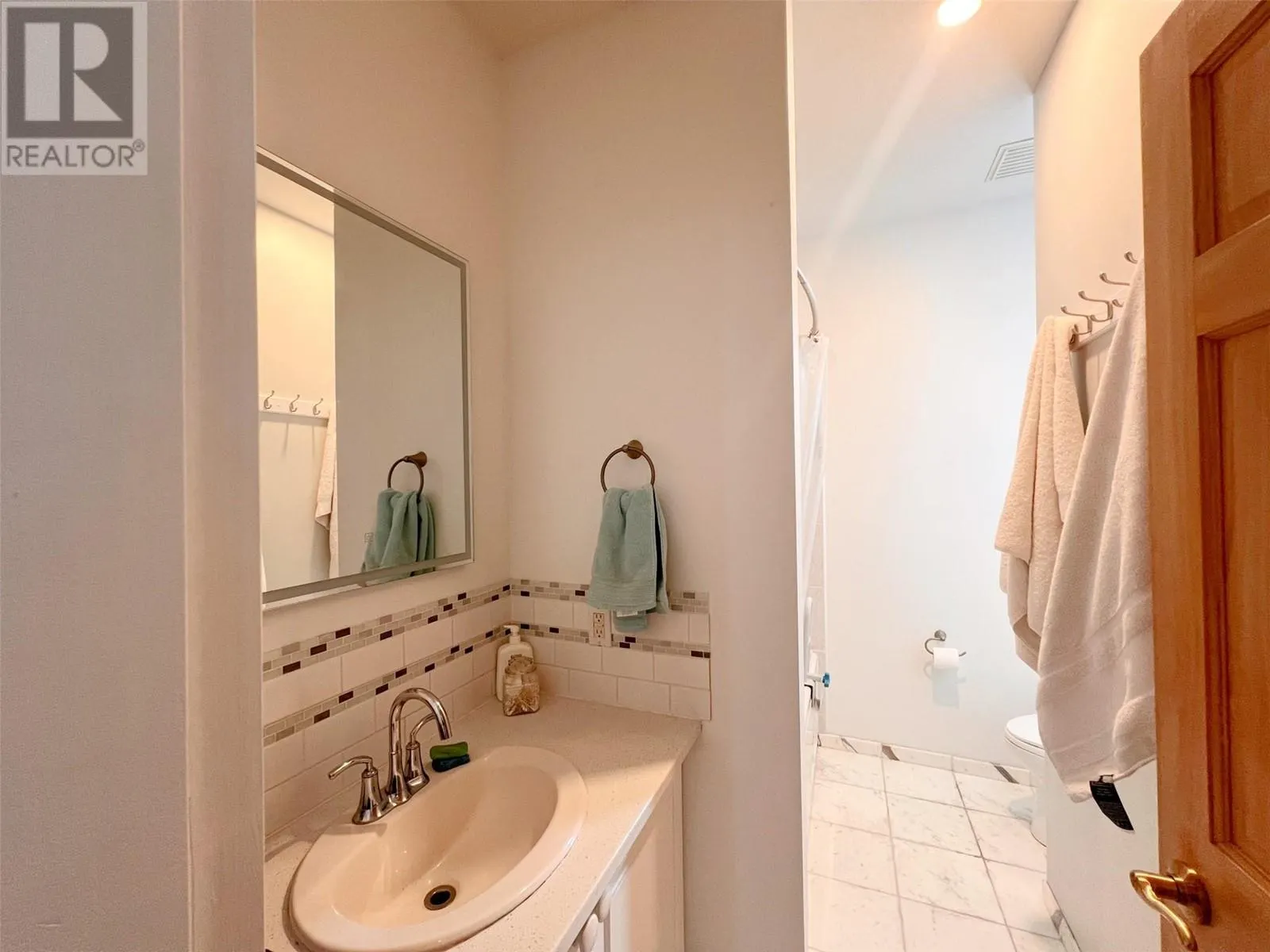 3765 Lornell Crescent