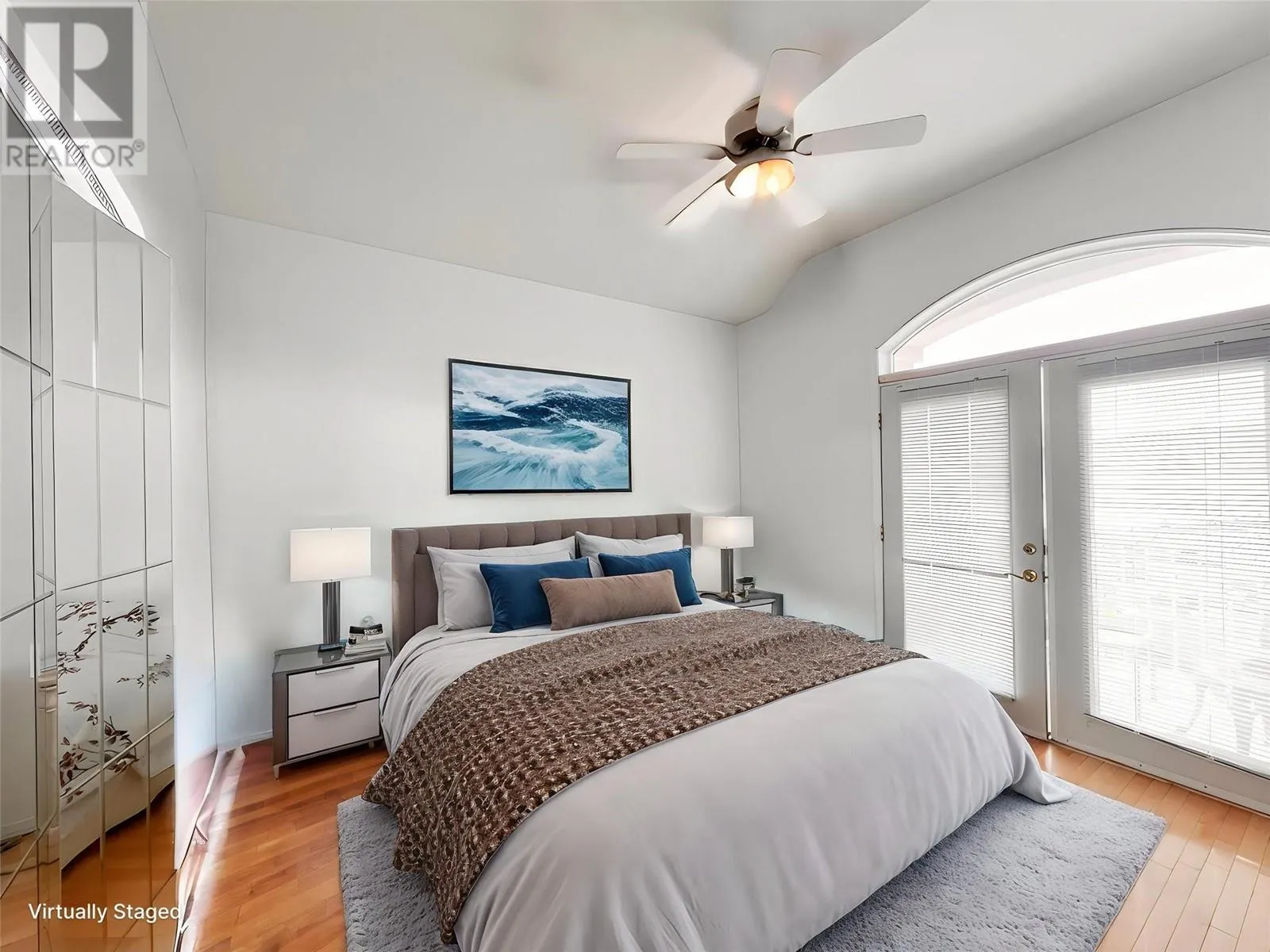 3765 Lornell Crescent