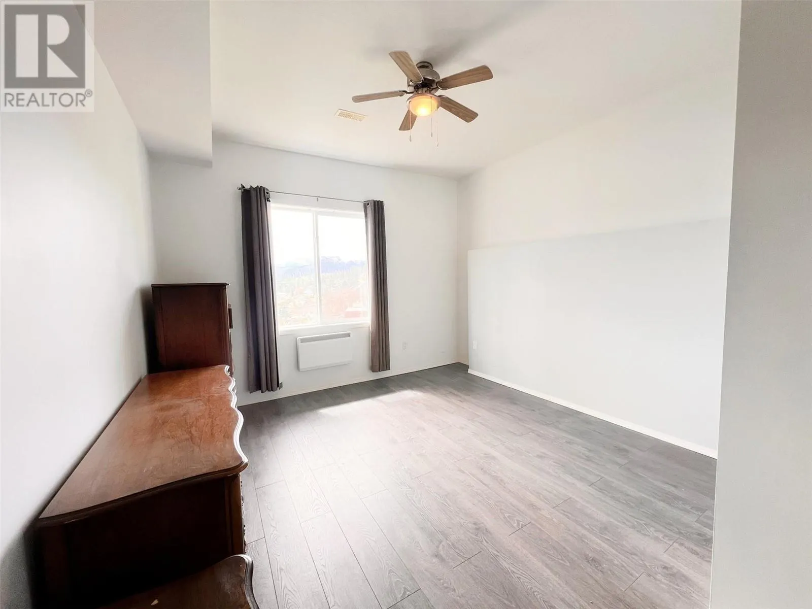 3765 Lornell Crescent