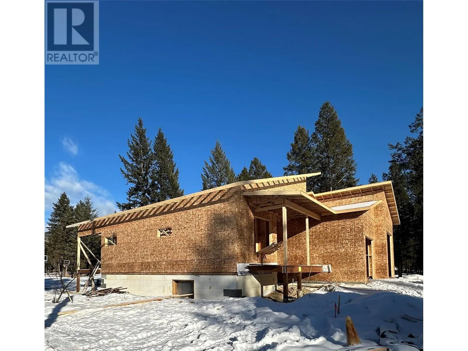1144 Swansea Crescent