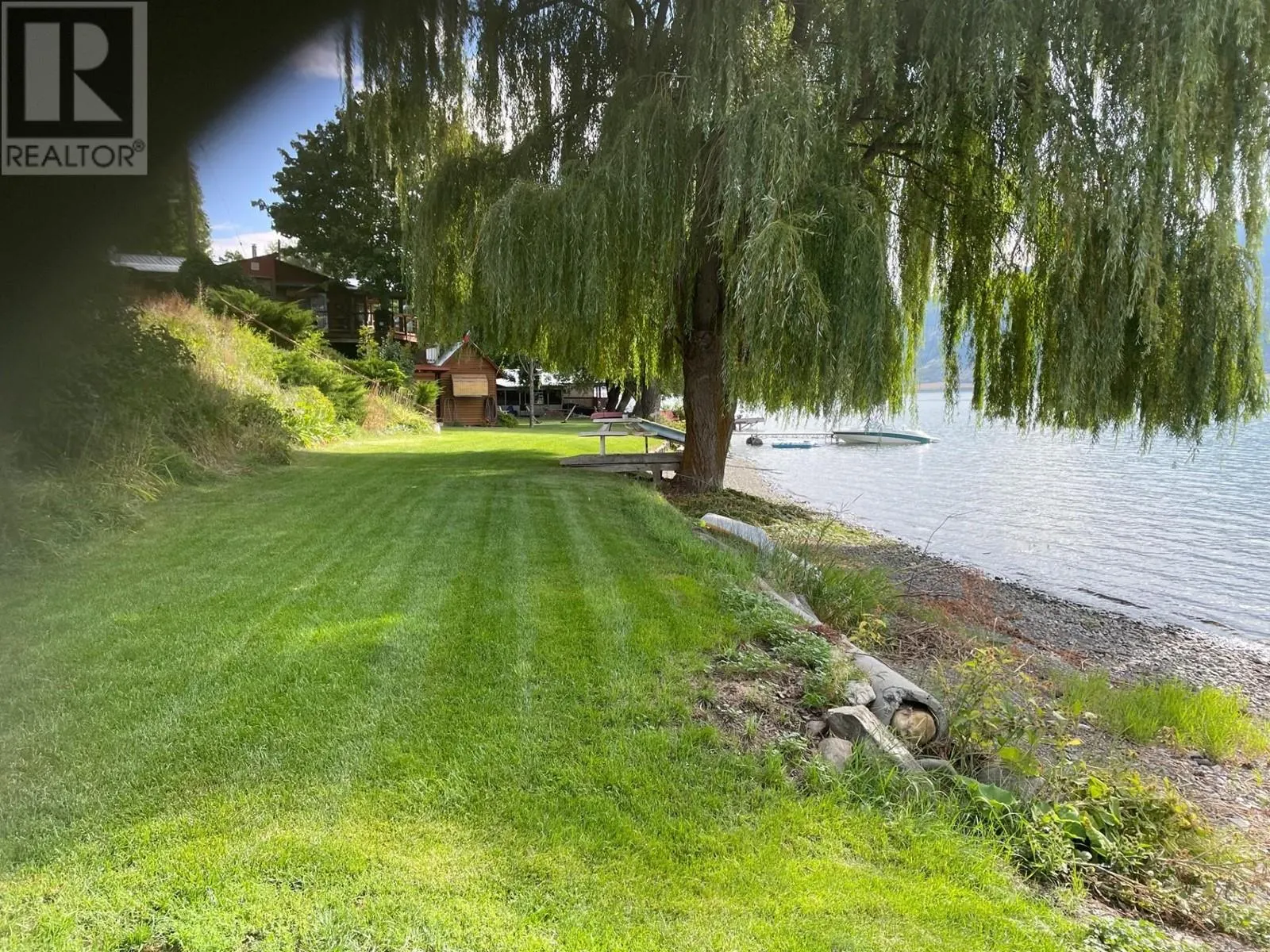 64 Jenny's Lane