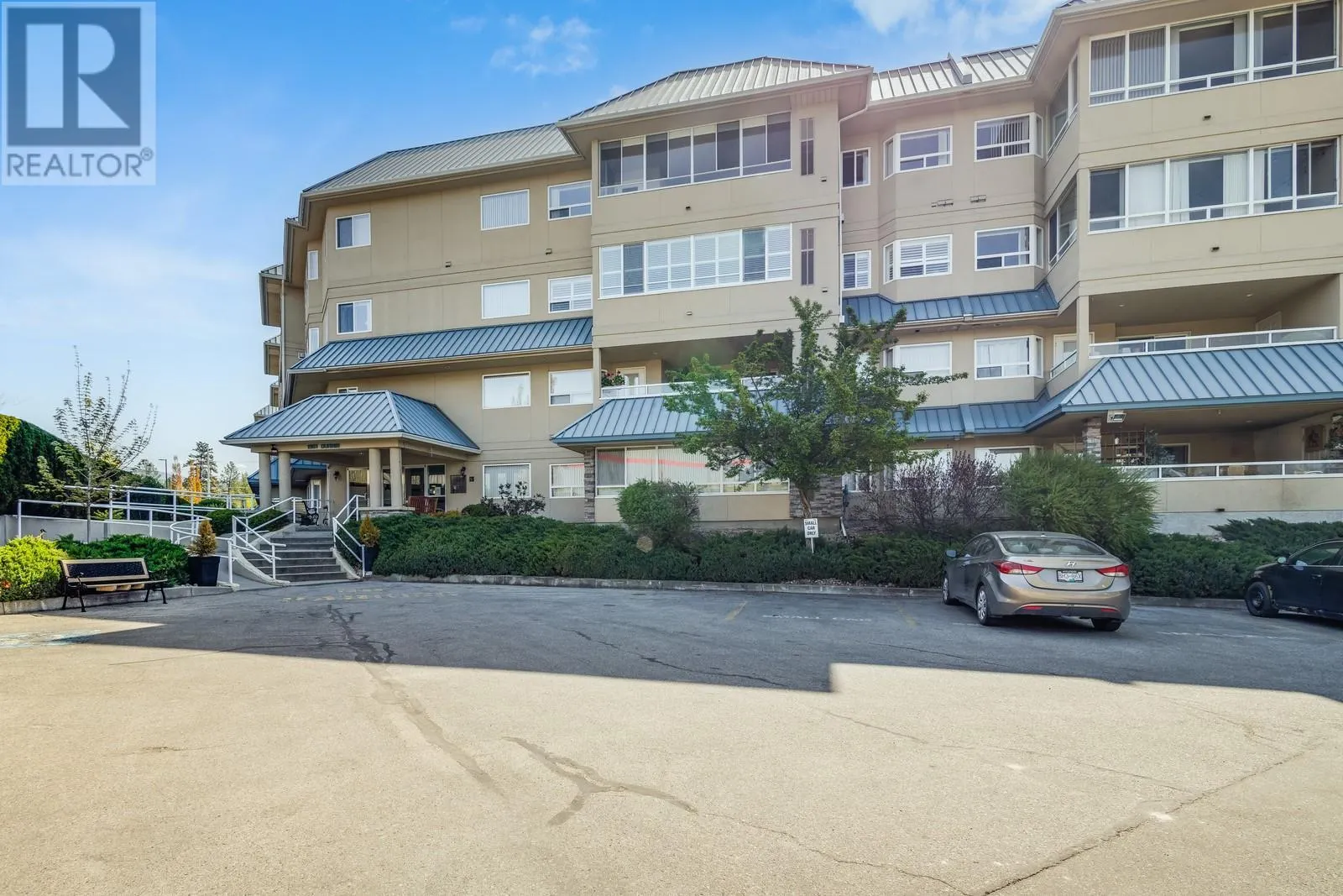 1961 Durnin Road Unit# 306