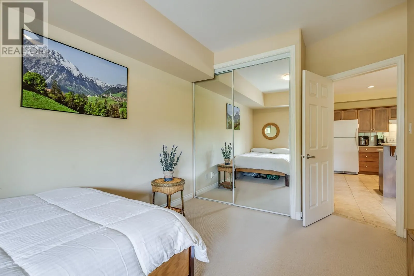 1961 Durnin Road Unit# 306