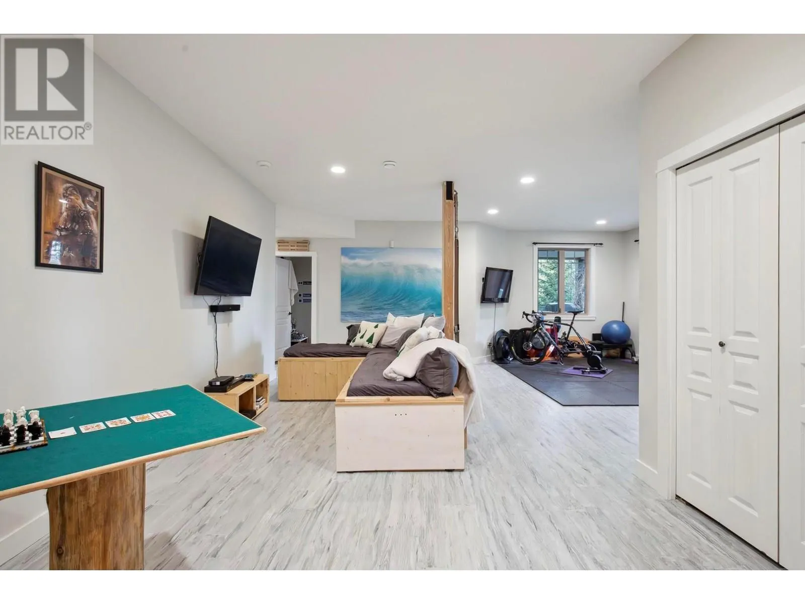 8028 Jackpine Road