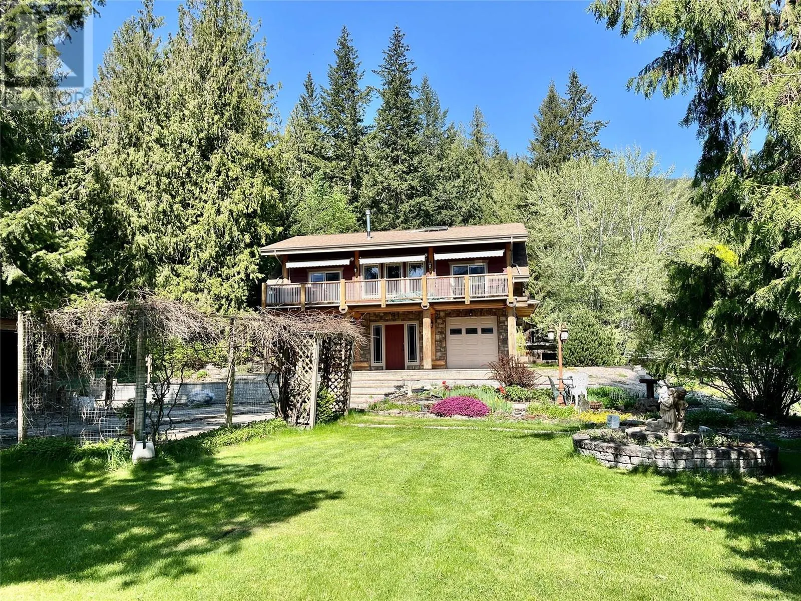 2030 Solsqua - Sicamous Road