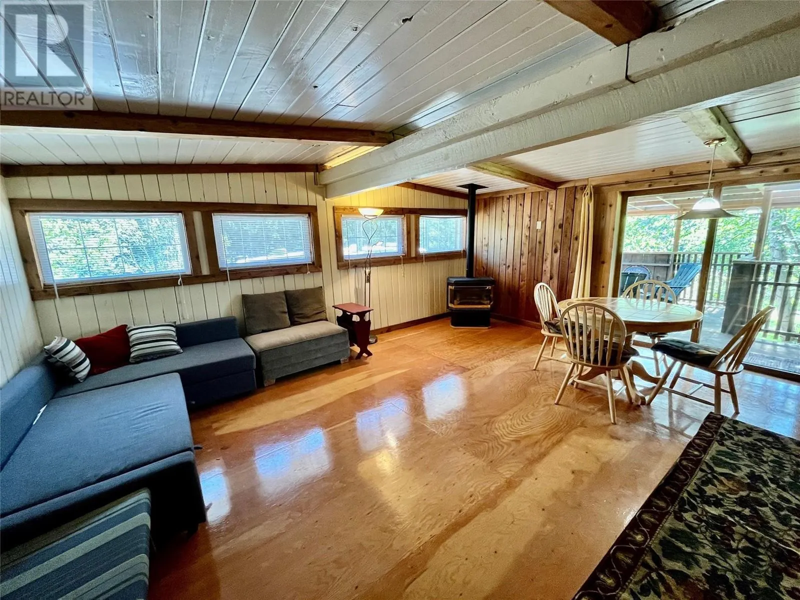 2030 Solsqua - Sicamous Road