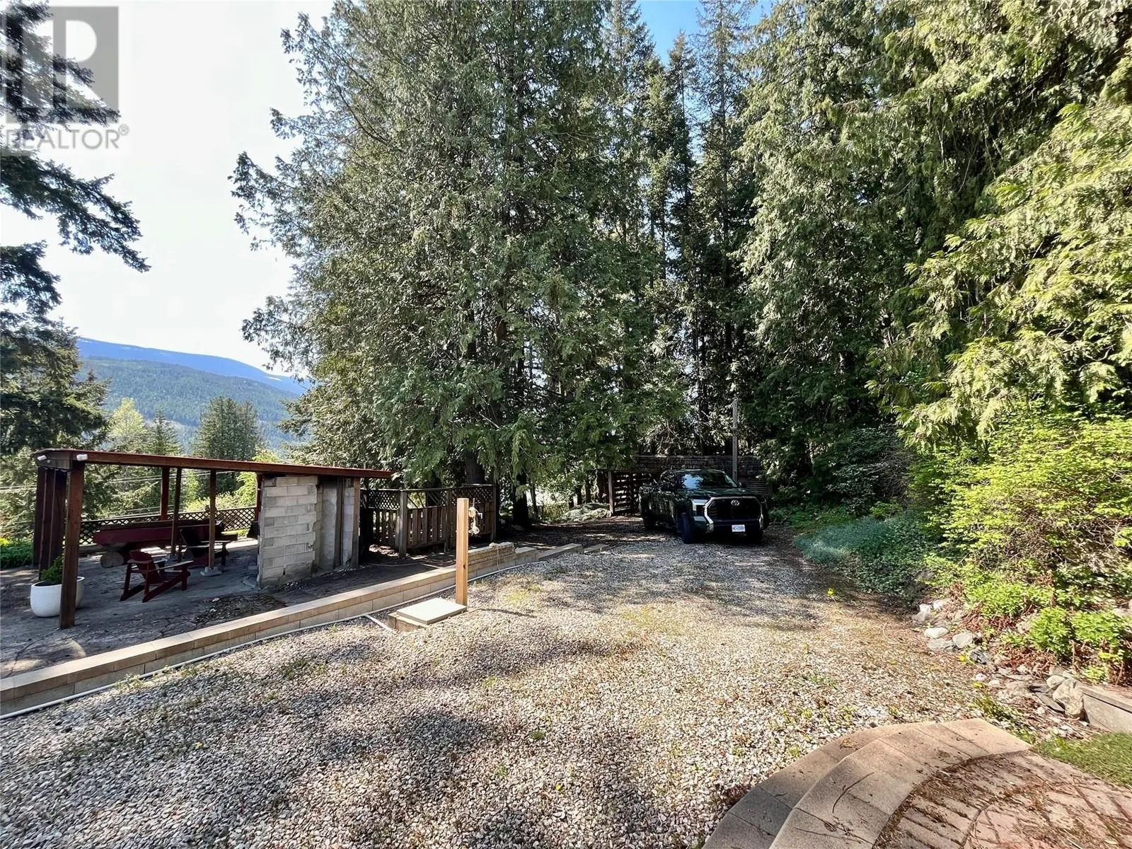 2030 Solsqua - Sicamous Road