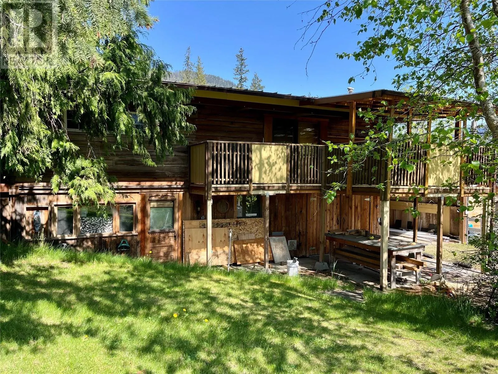 2030 Solsqua - Sicamous Road