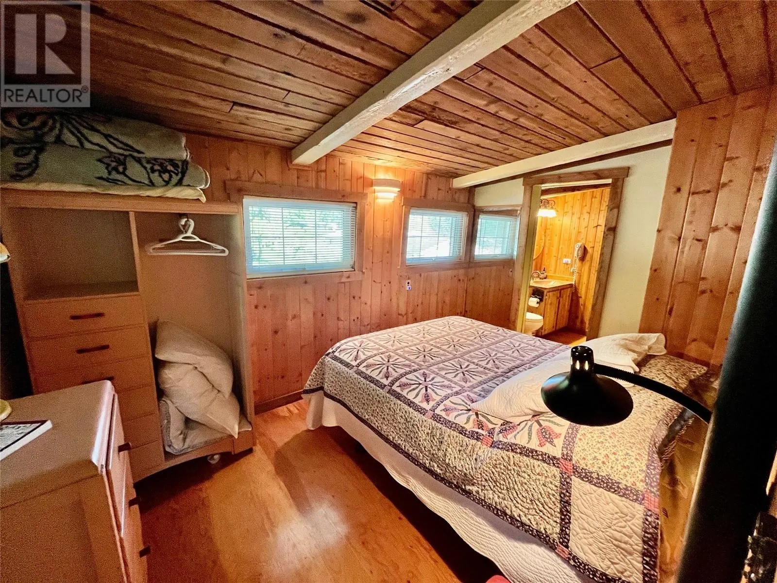 2030 Solsqua - Sicamous Road