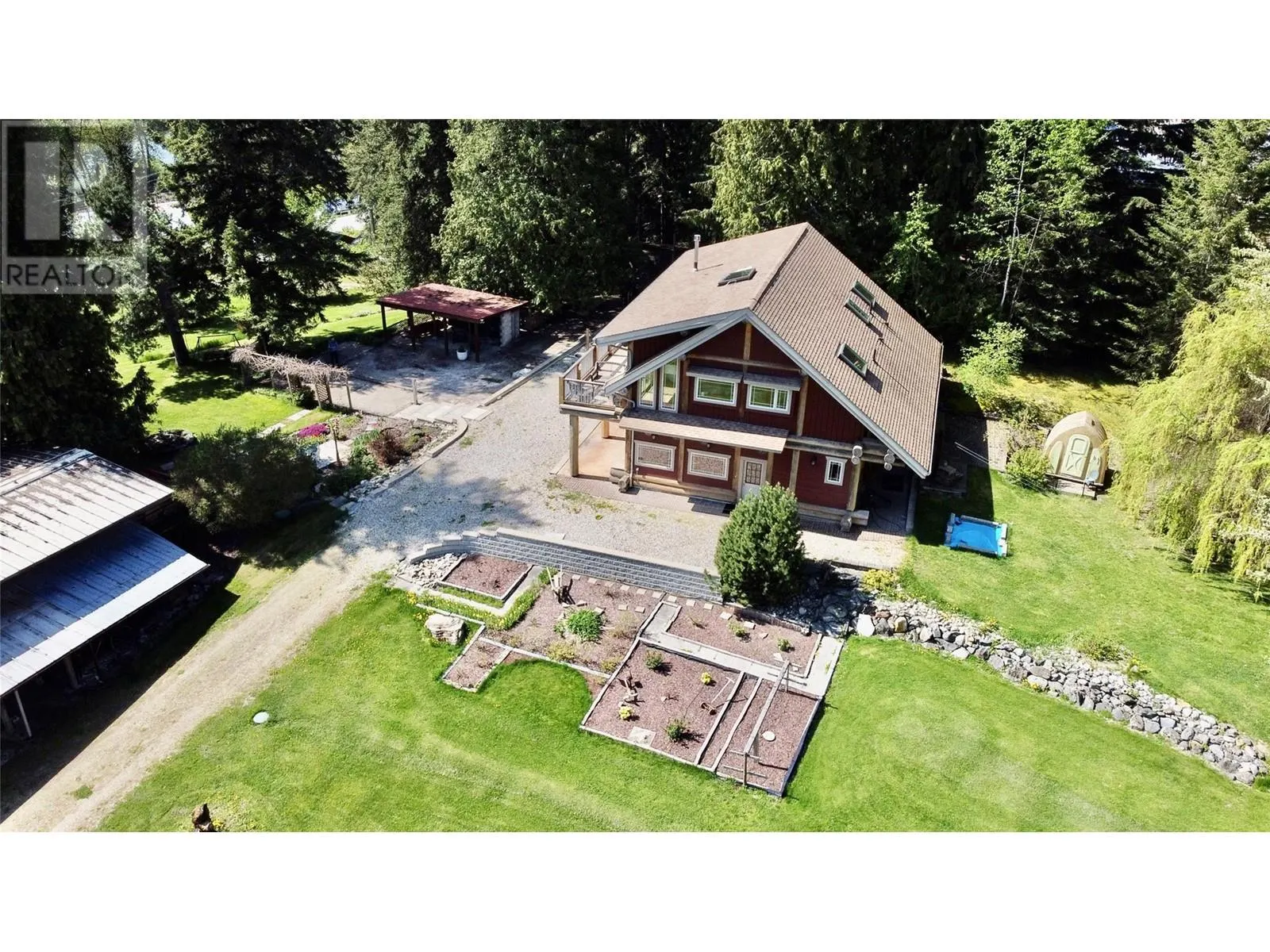 2030 Solsqua - Sicamous Road
