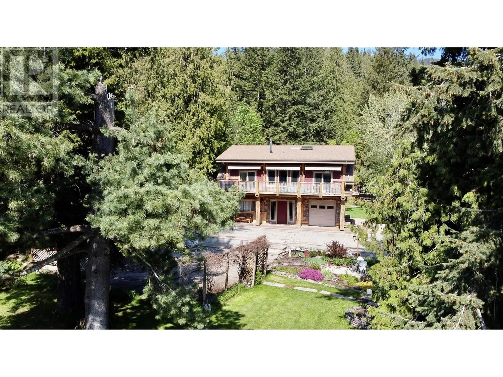2030 Solsqua - Sicamous Road