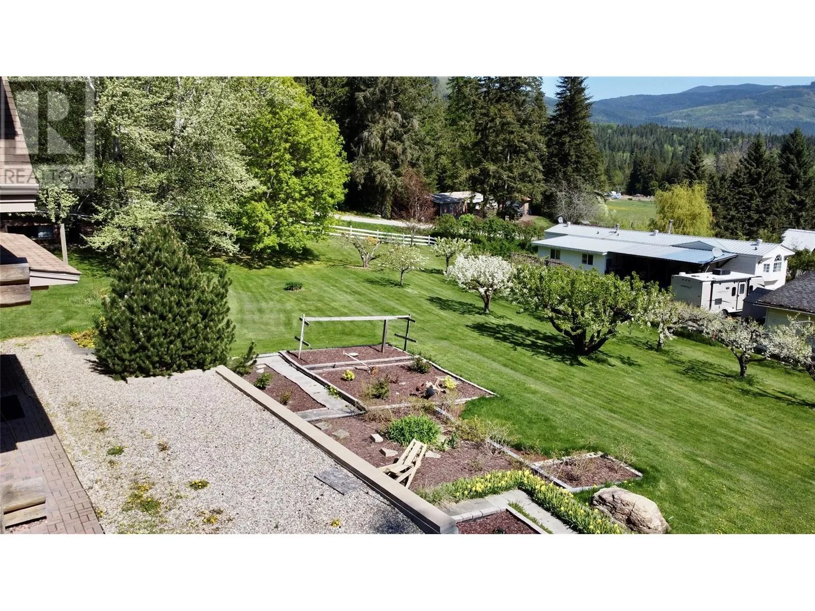 2030 Solsqua - Sicamous Road