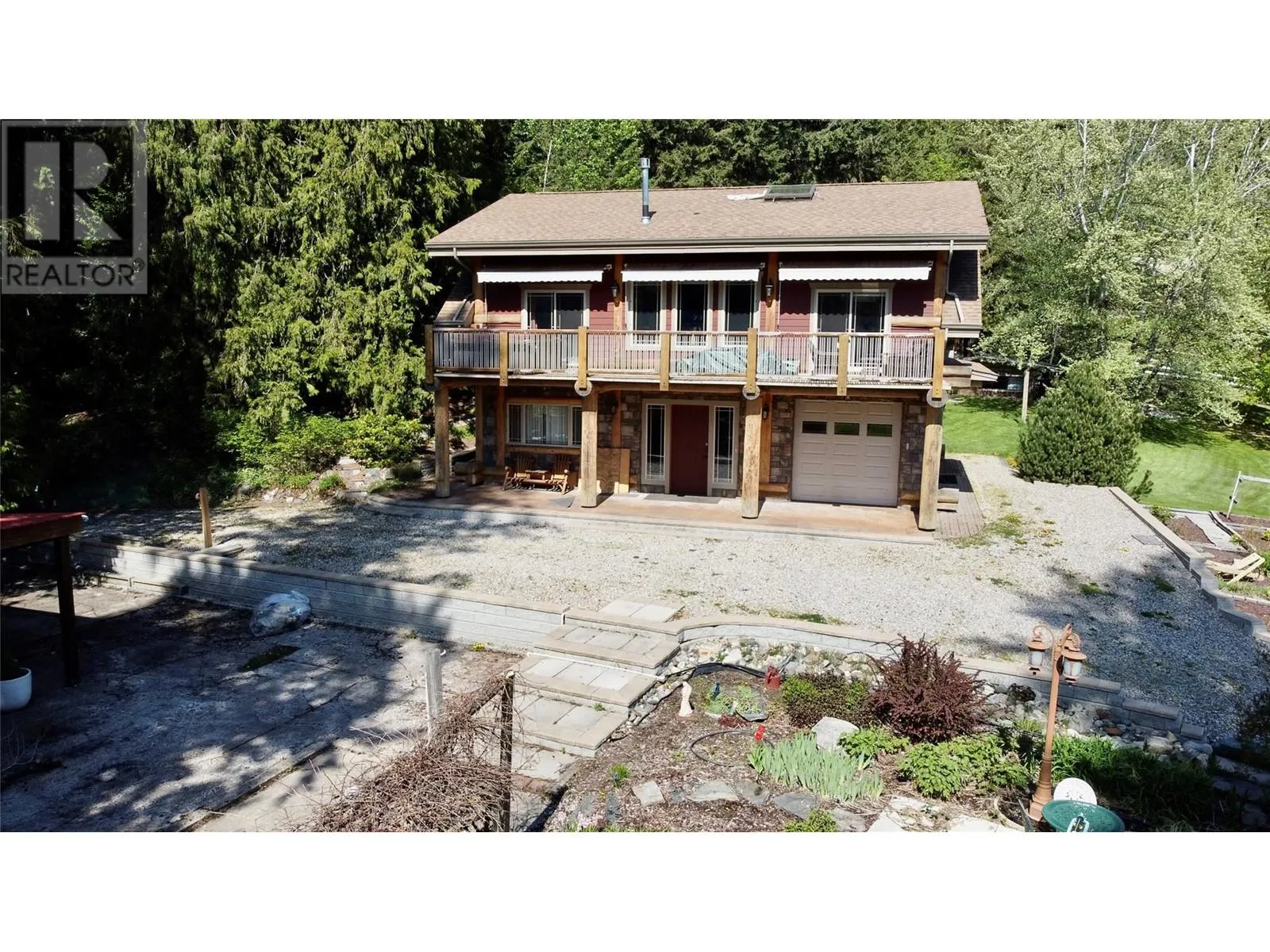2030 Solsqua - Sicamous Road