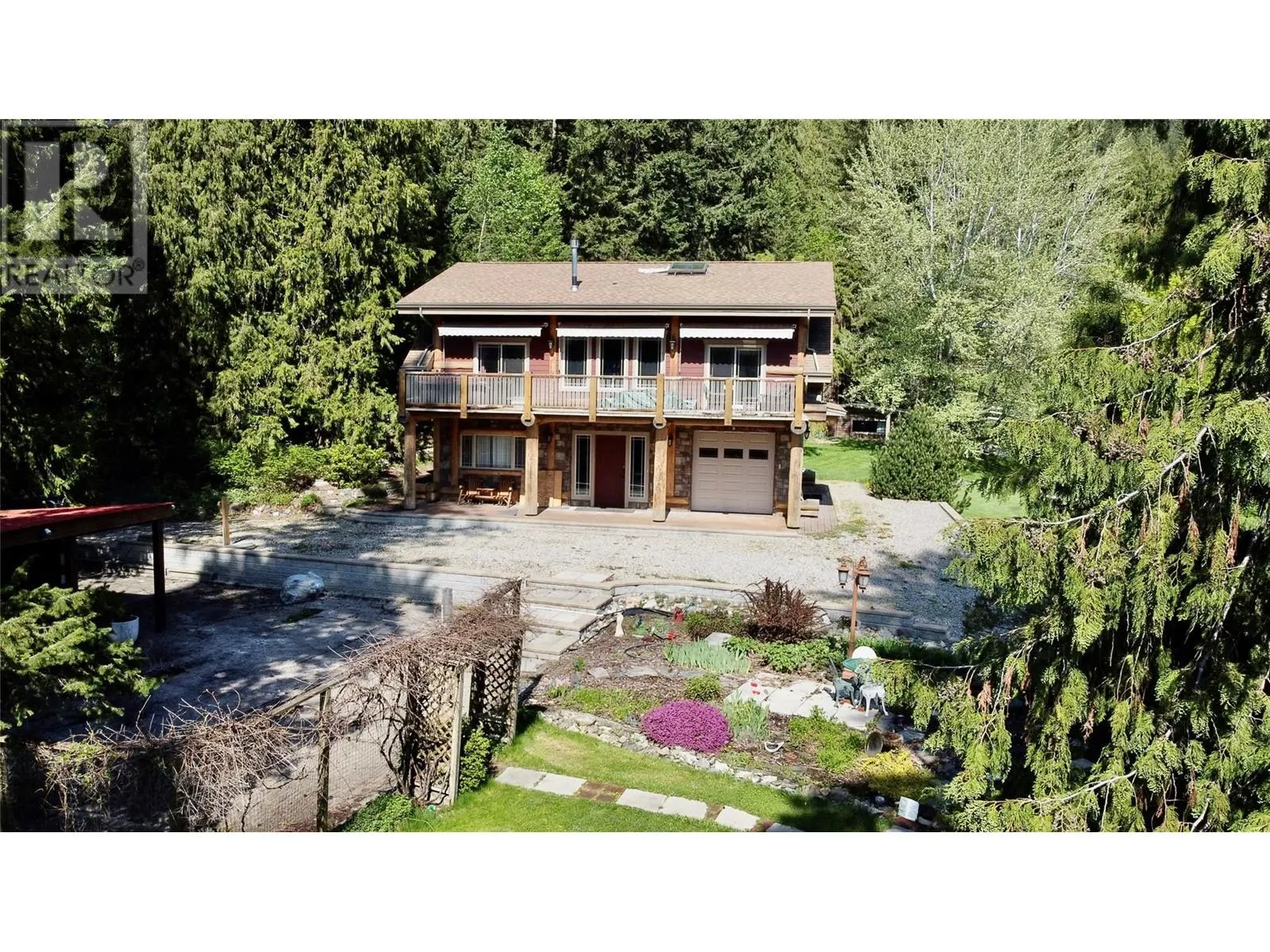 2030 Solsqua - Sicamous Road