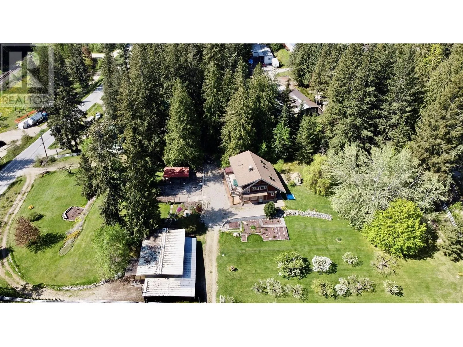 2030 Solsqua - Sicamous Road