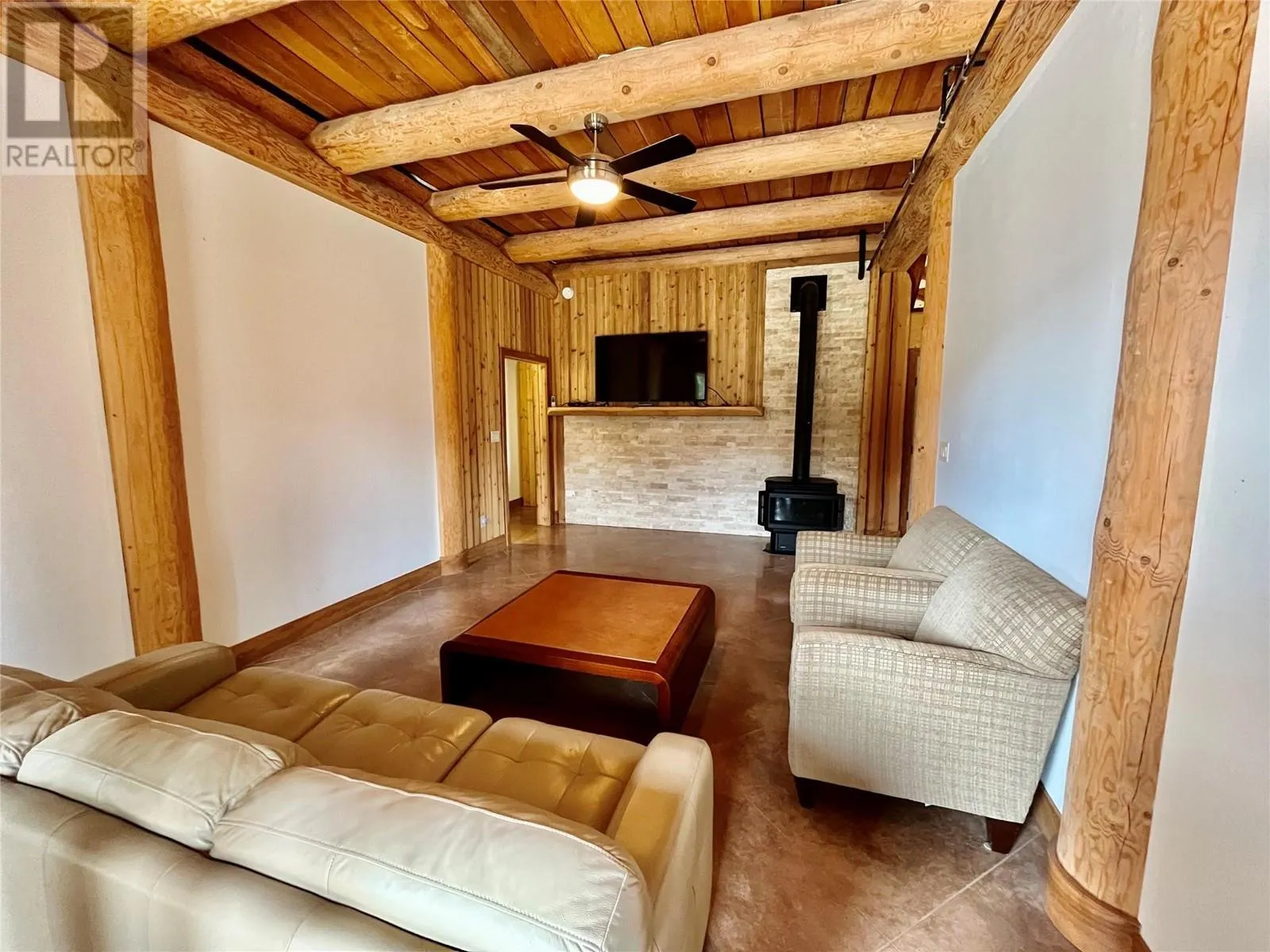 2030 Solsqua - Sicamous Road
