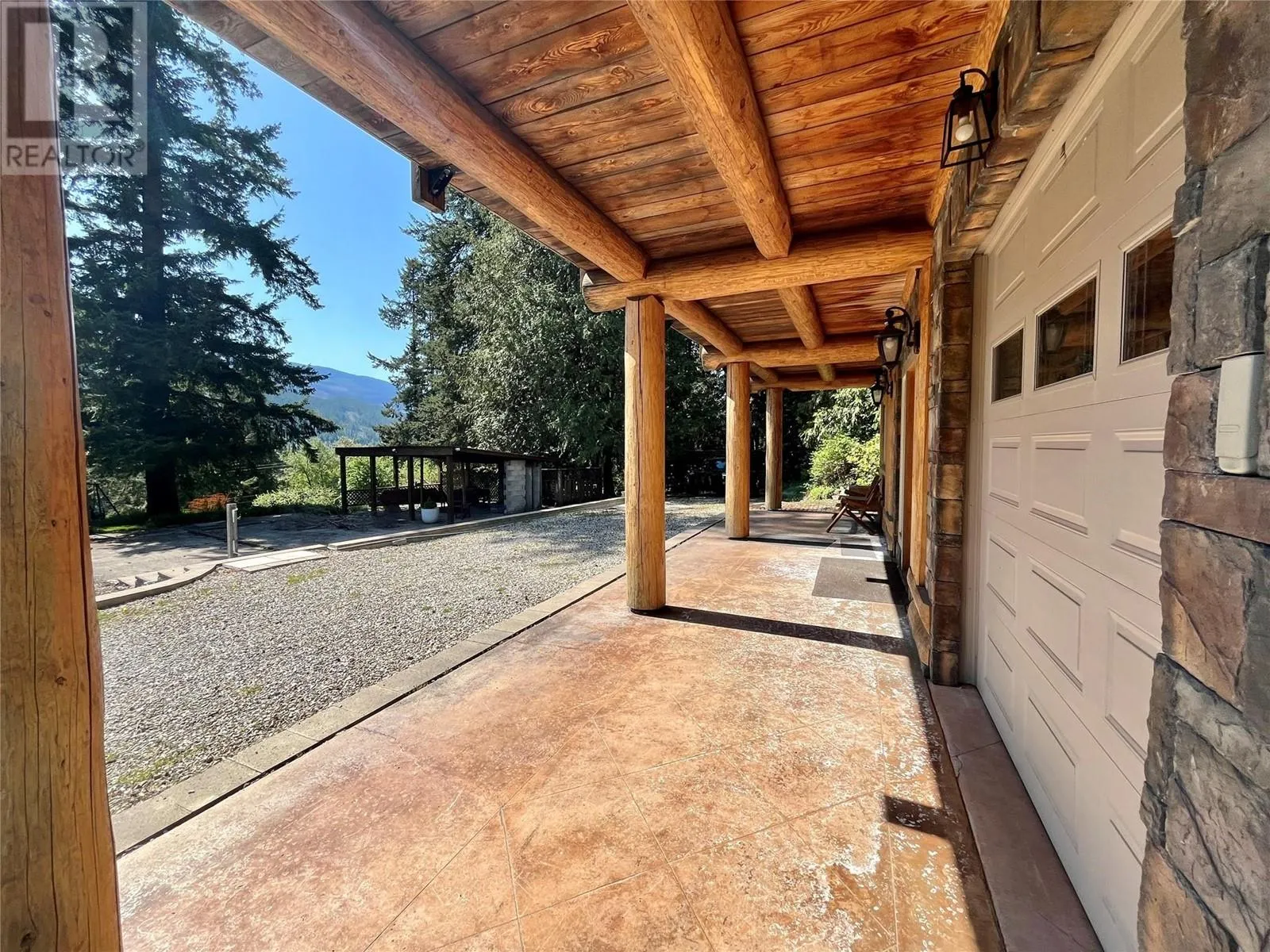 2030 Solsqua - Sicamous Road