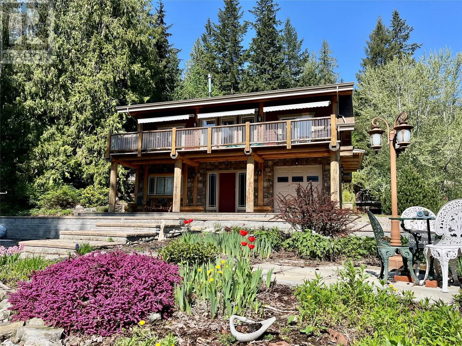 2030 Solsqua - Sicamous Road