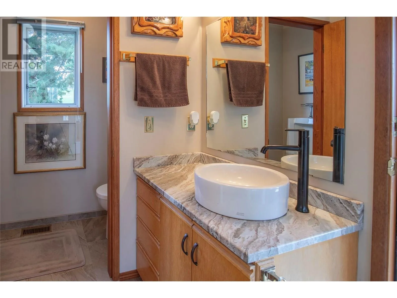 239 Stepping Stones Crescent