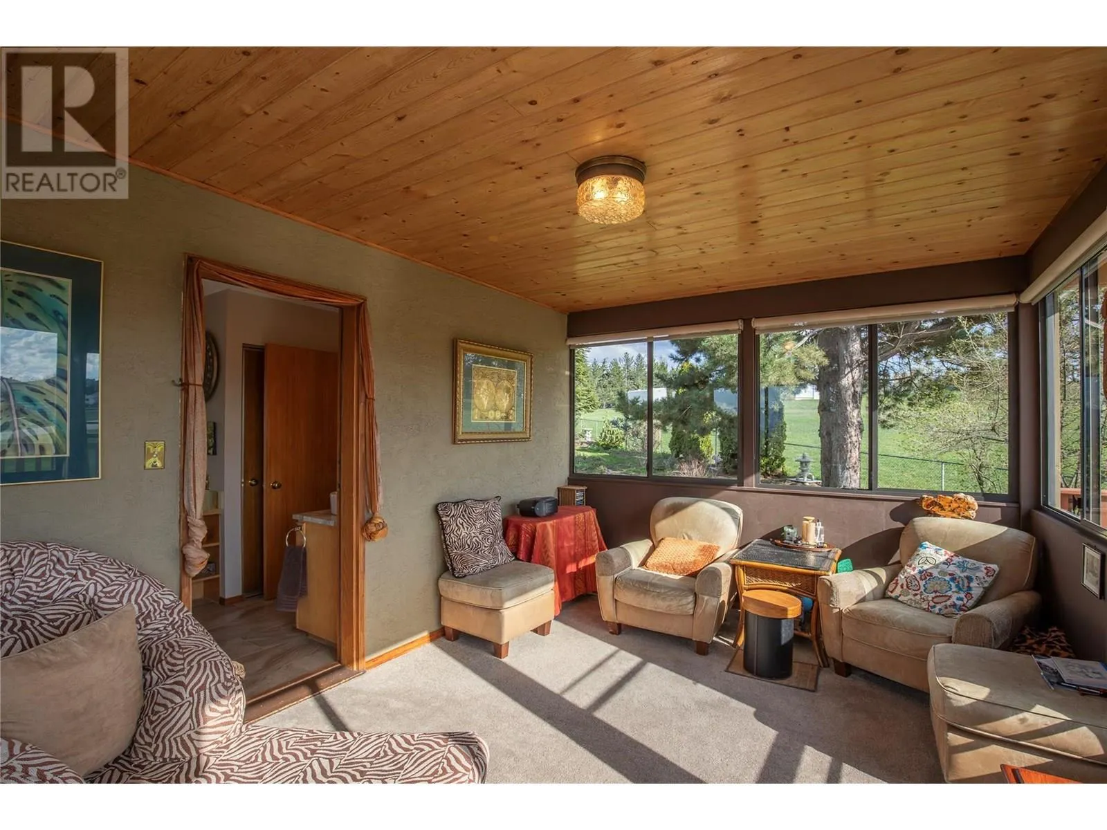 239 Stepping Stones Crescent